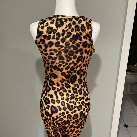 Animal print Zip up dress - Picture 3 of 3